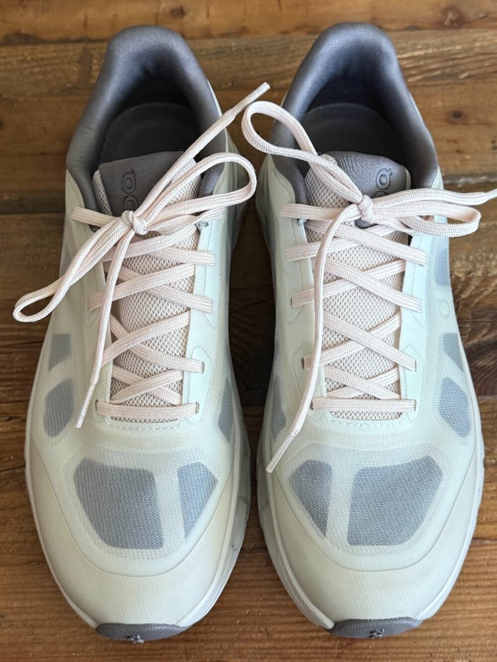 New Condition ON Cloudtilt Remix Sz 9